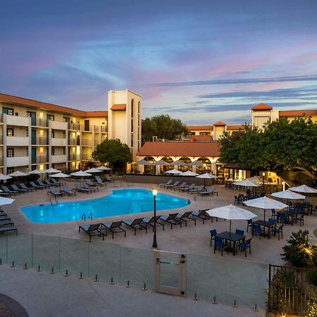 Embassy Suites By Hilton Scottsdale Resort Екстериор снимка