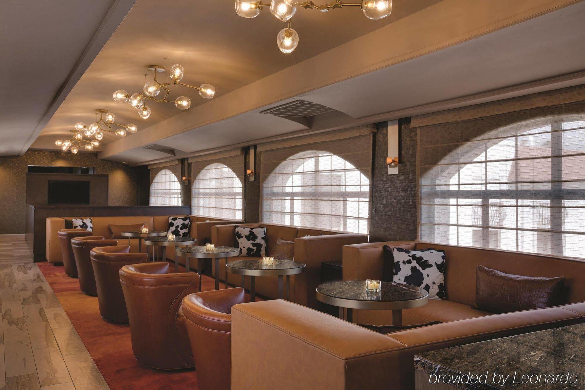 Embassy Suites By Hilton Scottsdale Resort Екстериор снимка