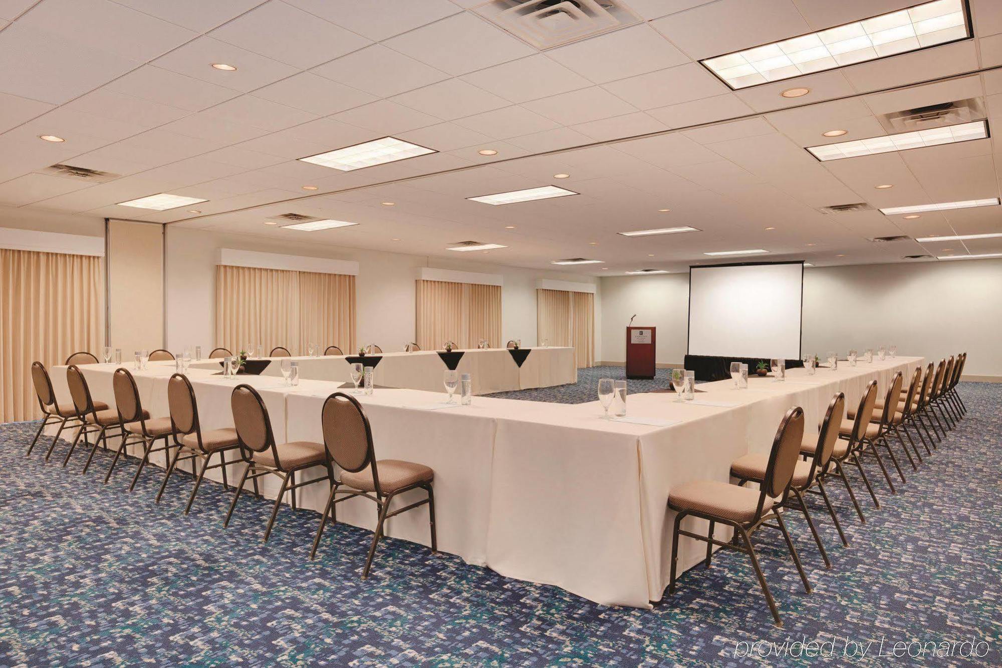 Embassy Suites By Hilton Scottsdale Resort Екстериор снимка